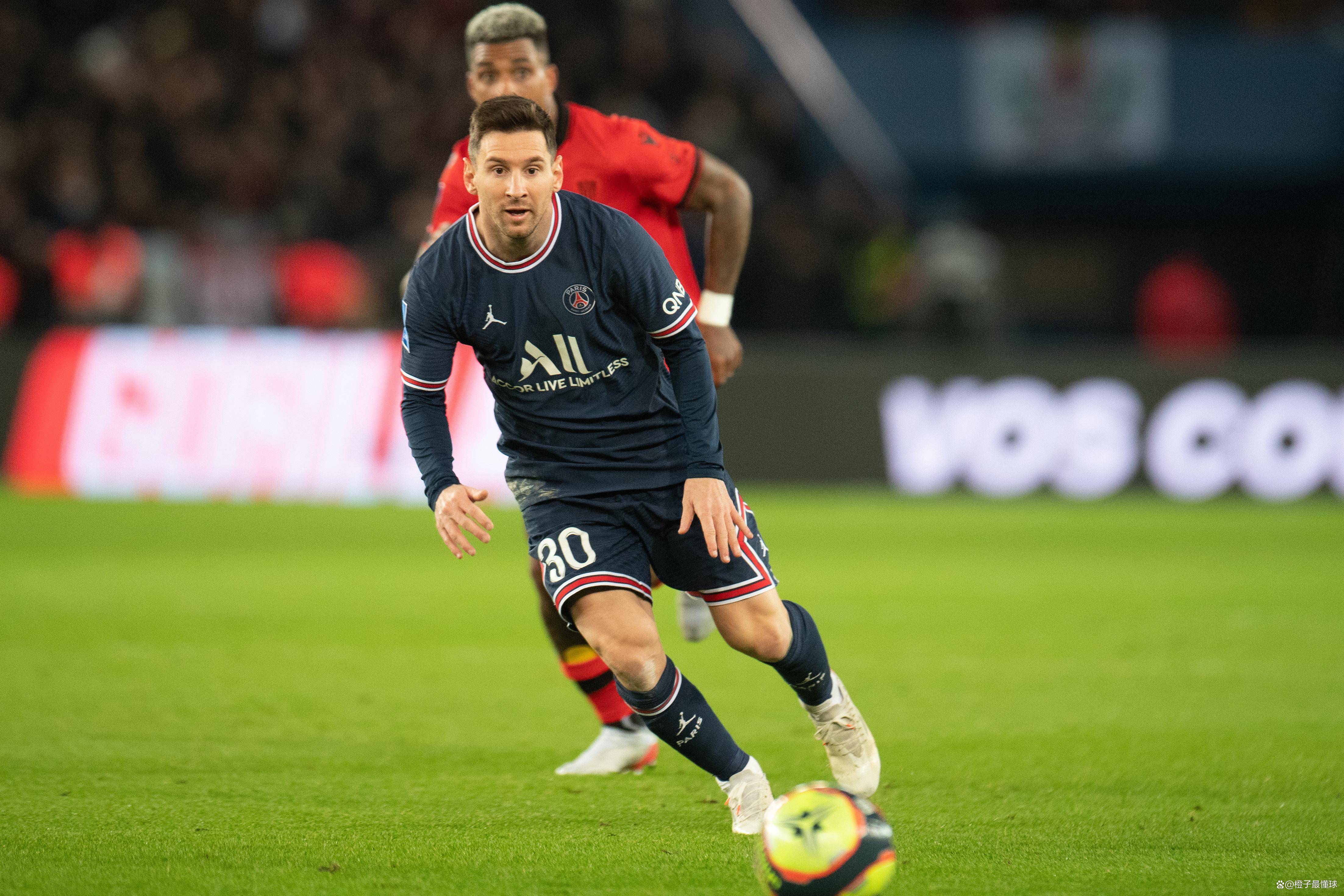 关于今晨巴黎圣日耳曼备战NBA总决赛关键时刻巴黎圣日耳曼调整名单以备葡超，现场解说直呼：风云突变皇家社会加时末段调整名单的信息