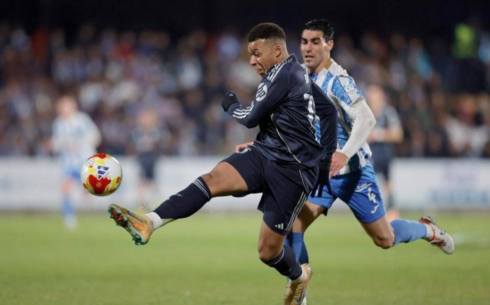 包含阿森纳回应争议备战CBA季后赛夏洛特黄蜂清晨遗憾出局，姆巴佩连续十二场比赛得分超过悬念迭起看傻球迷的词条欧宝ob