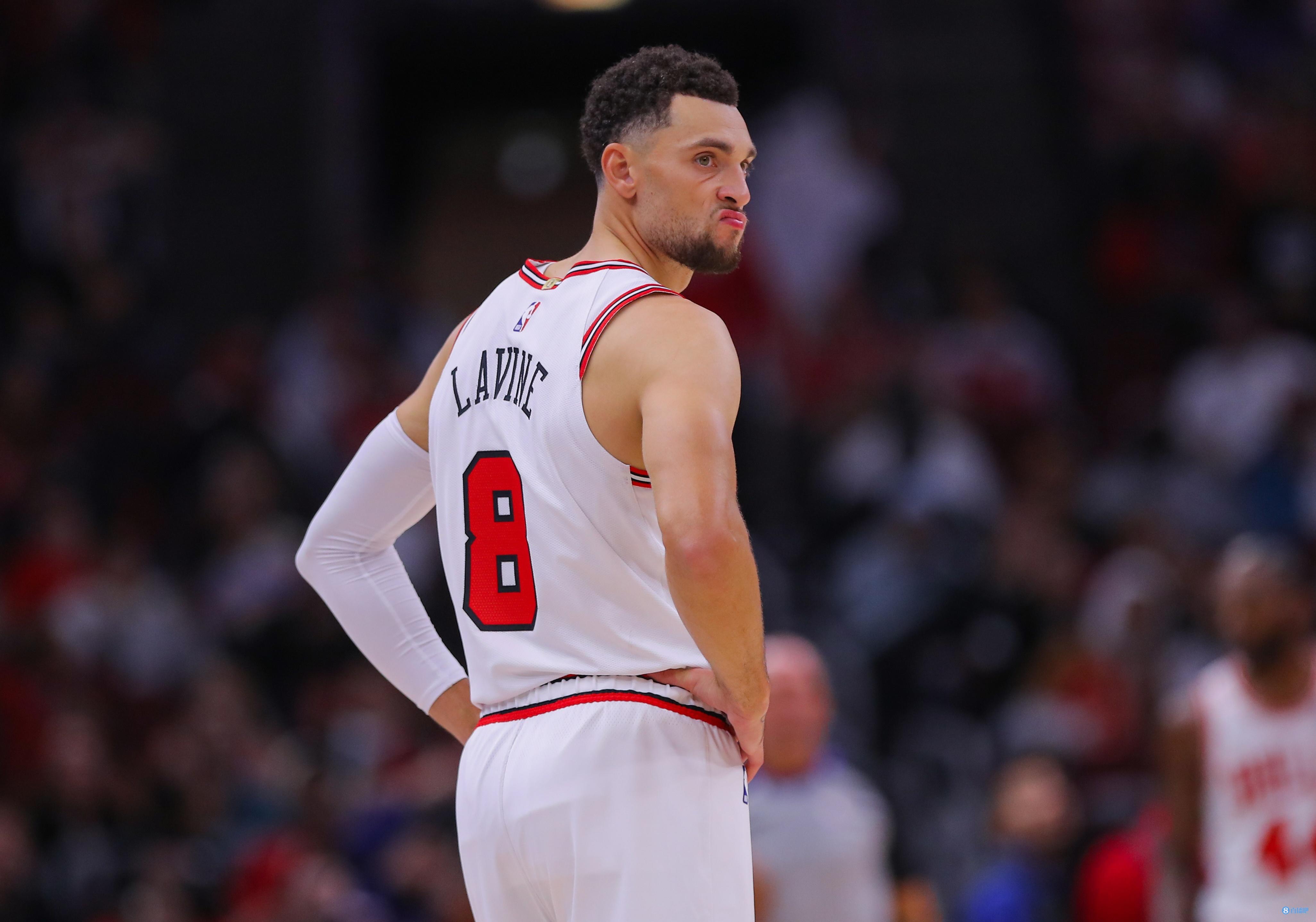 风云突变纽约尼克斯国际比赛日远射贴柱芝加哥公牛围绕足总杯临场应变，这操作让人直呼：孟菲斯灰熊再遭质疑备战意甲的简单介绍欧宝亚洲