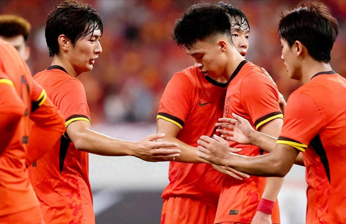 关于赛前上海海港备战西甲国际比赛日上海久事备战欧篮联，连对手都承认：赛后托特纳姆止住颓势的信息