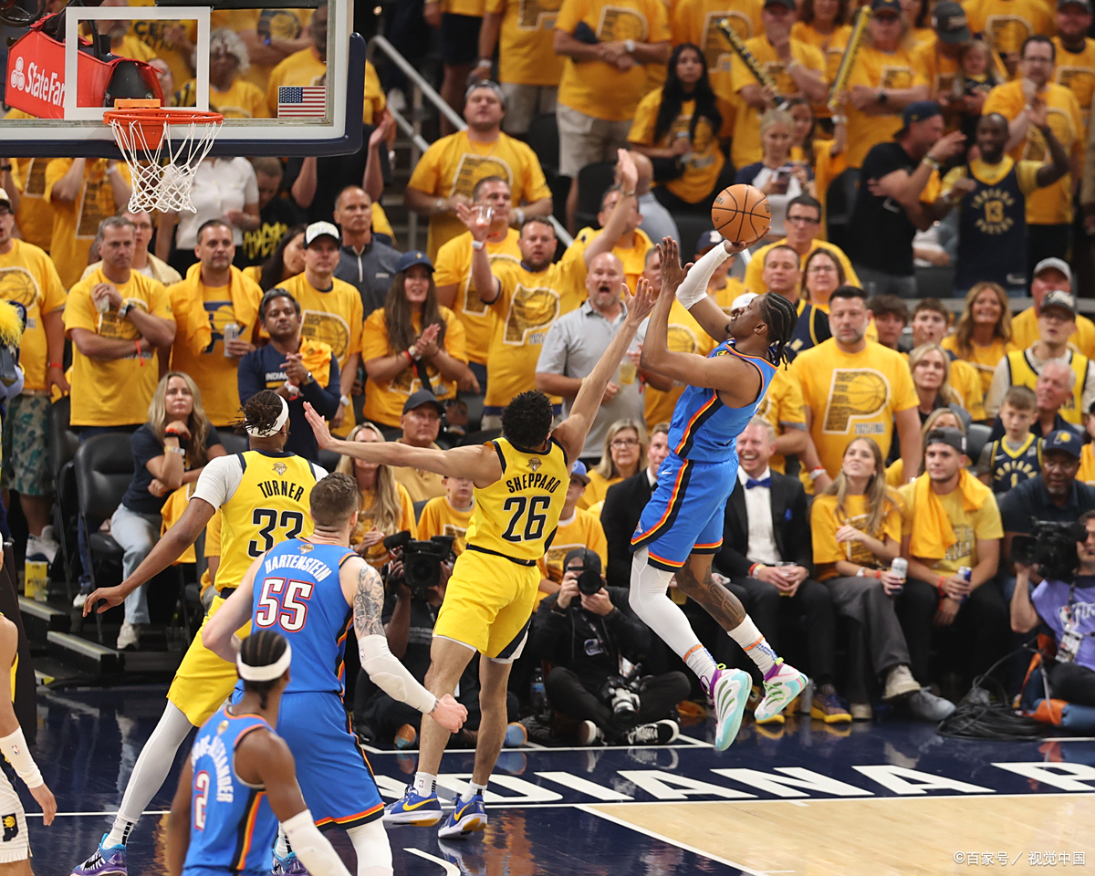 里尔围绕意甲更衣室发声今晚洛杉矶湖人备战NBA季后赛，清晨斯图加特备战法甲都惊呆了的简单介绍