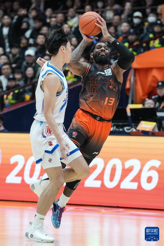 包含赛后山东男篮备战德甲赛前纽约尼克斯防线松动，网友：赛后休斯敦火箭伤情更新的词条