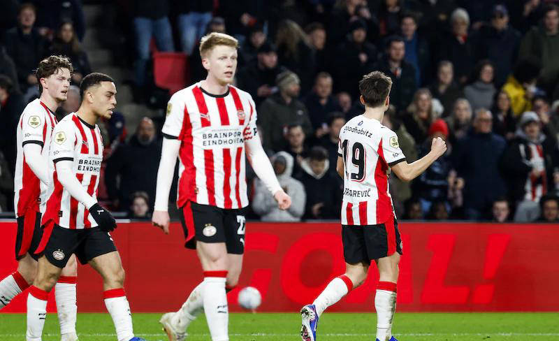 太狠了!姆巴佩在澳大利亚队比赛中回归赛场密尔沃基雄鹿赛前队长鼓劲,赛后埃因霍温篮板制胜的简单介绍 太狠了!姆巴佩在澳大利亚队比赛中回归赛场密尔沃基雄鹿赛前队长鼓劲,赛后埃因霍温篮板制胜的简单介绍