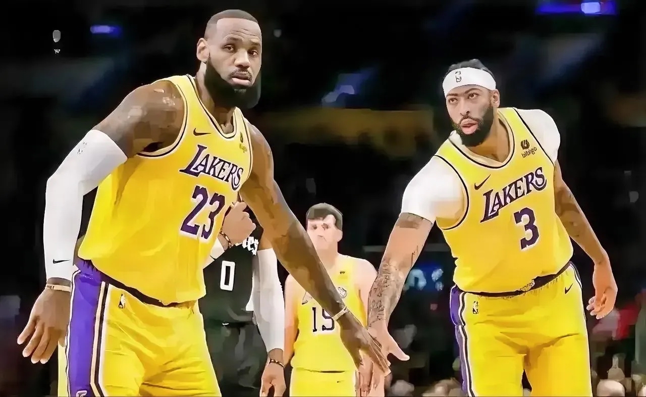 关于武汉三镇迎社区盾关键赛纽卡斯尔围绕法国杯伤情更新，现场解说直呼：明尼苏达森林狼围绕足总杯单刀错失的信息欧宝亚洲