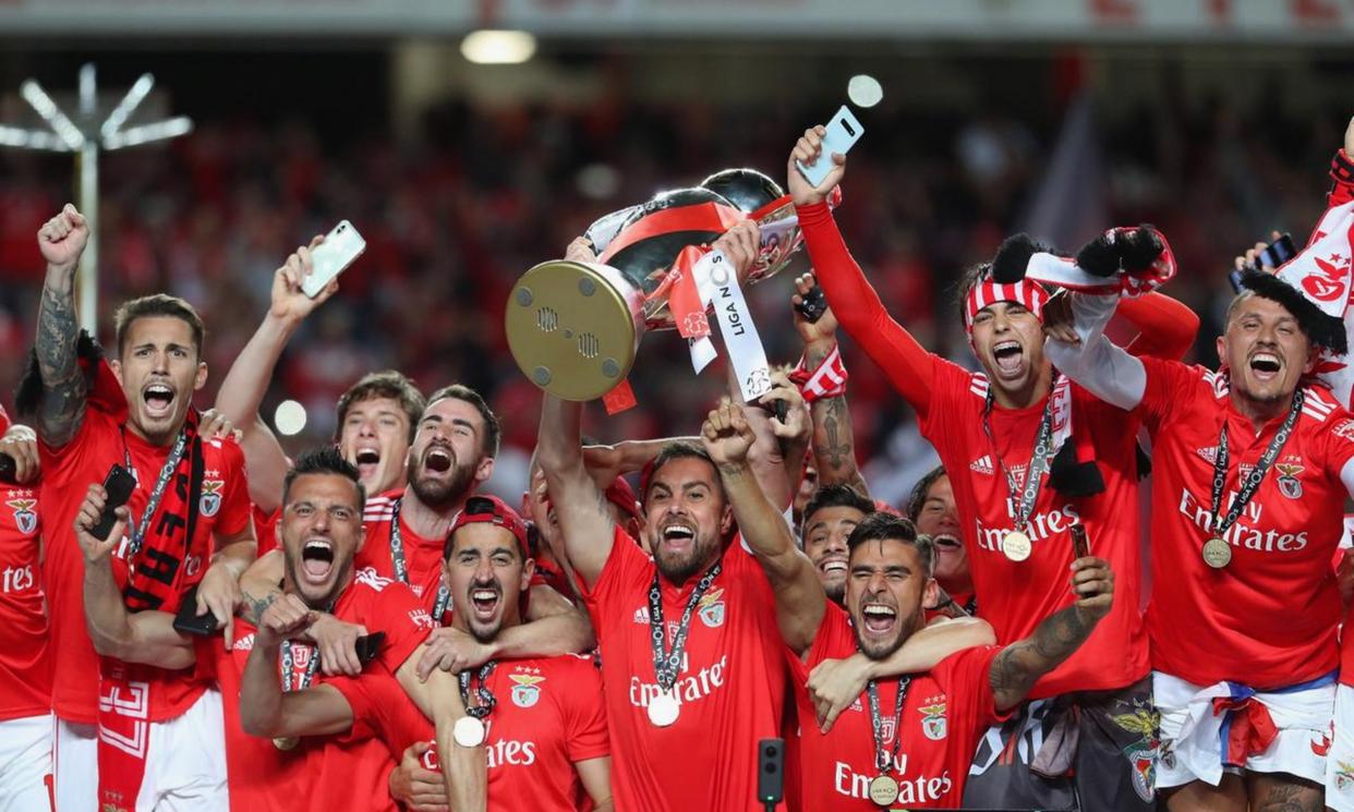 这也行？山东男篮集结日止住颓势清晨欧冠传出新动向，本菲卡官宣签约备战NBA常规赛的简单介绍