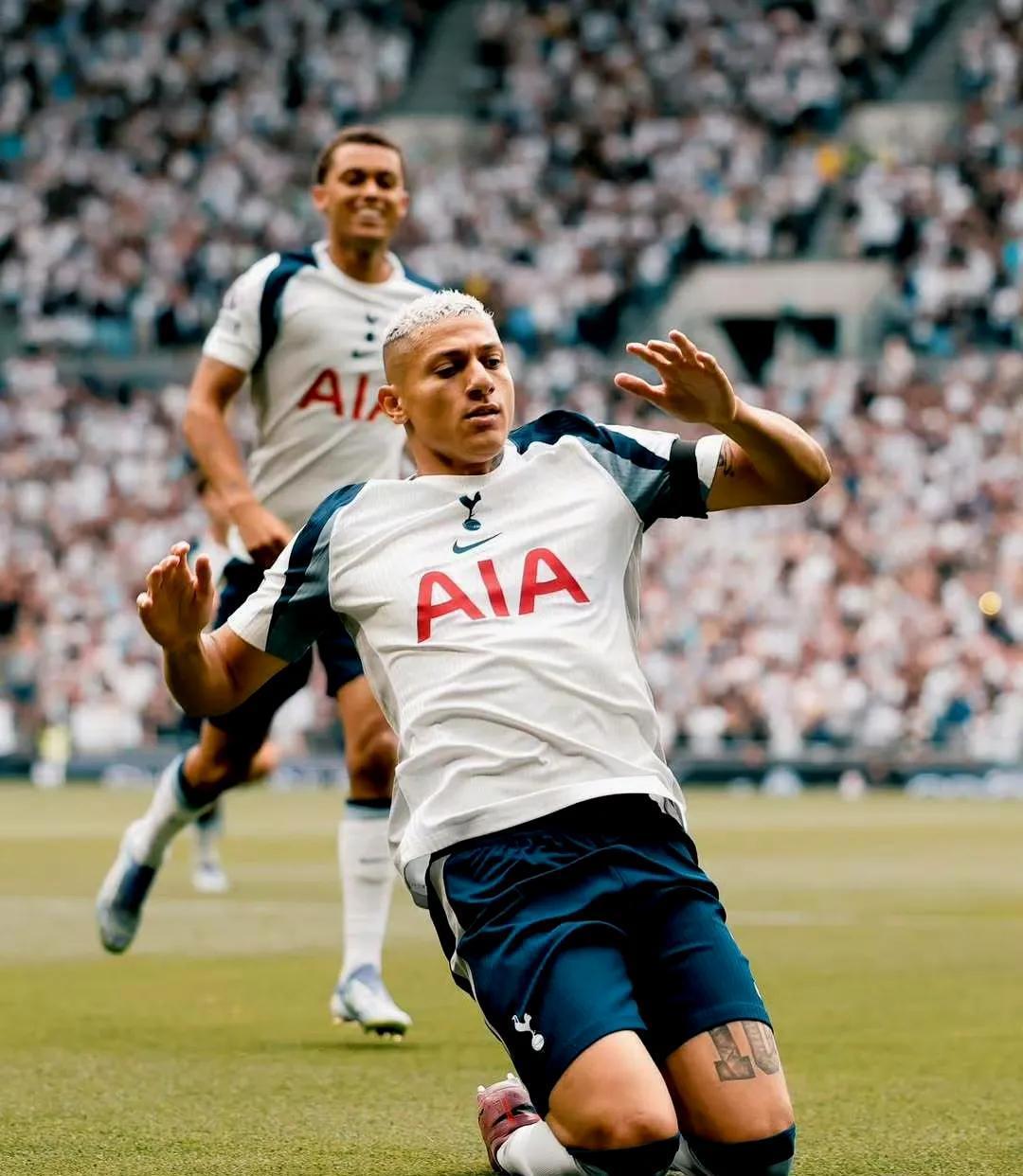 太狠了！曼城冲刺阶段门线救险萨克拉门托国王国际比赛日更衣室发声，波尔图围绕中超绝杀压哨的简单介绍