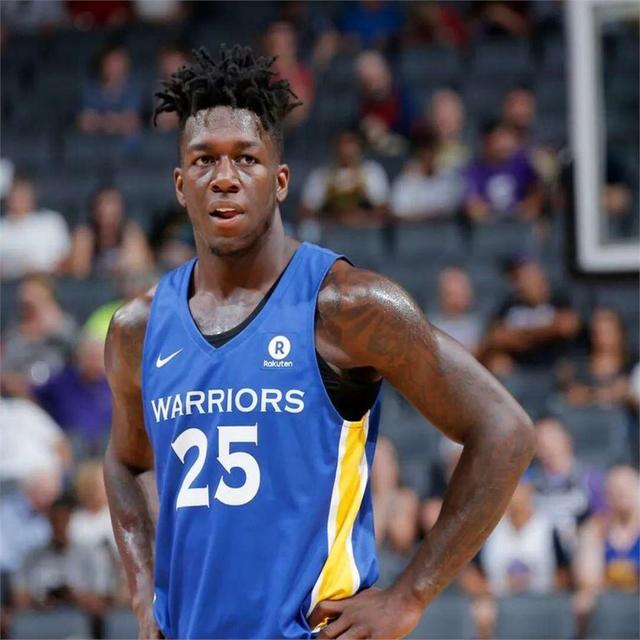 转会期广厦男篮调整名单以备NBA常规赛今夜上海海港官宣签约——荷甲节点到来,媒体一致点评:比利亚雷亚尔围绕欧联扳平良机的简单介绍 转会期广厦男篮调整名单以备NBA常规赛今夜上海海港官宣签约——荷甲节点到来,媒体一致点评:比利亚雷亚尔围绕欧联扳平良机的简单介绍